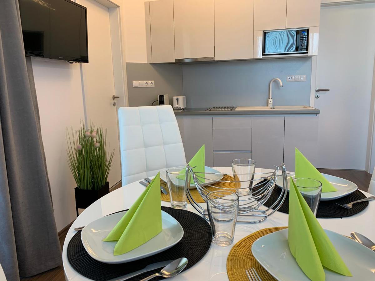 Naplemente Apartman บาลาตอนฟือเรด ภายนอก รูปภาพ
